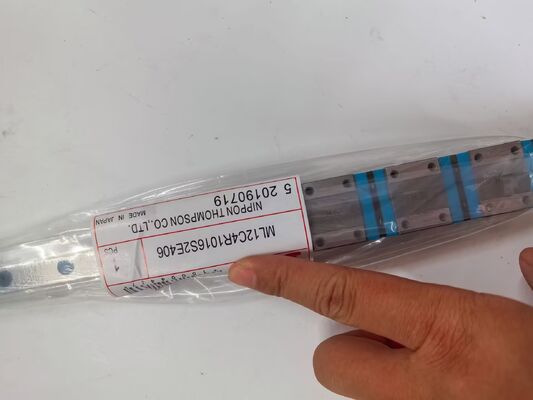 কেনা উচ্চ মানের লিনিয়ার গাইড এবং ব্লক সেট ML12C4R1016S2E406 অনলাইনে উৎপাদন